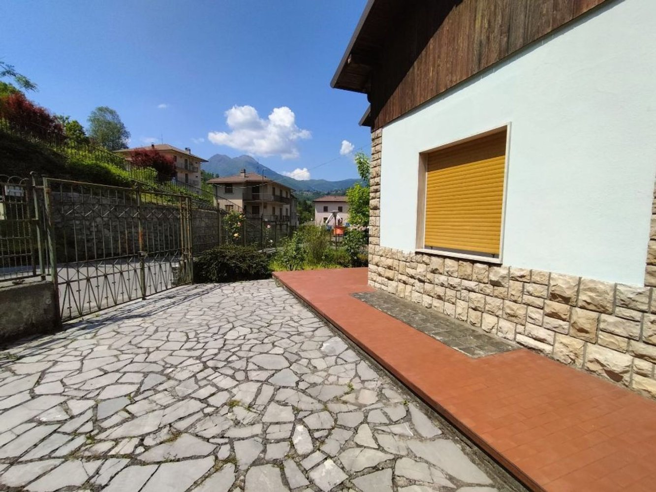 5غرفة منزل في Sant'Omobono Terme, Italy رقم 16650