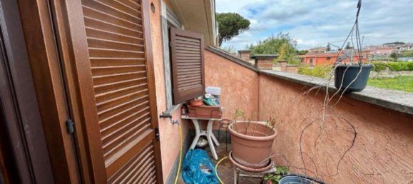 6 rooms House in Pomezia, Italy No. 12629 11