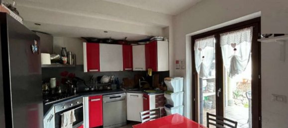 6 rooms House in Pomezia, Italy No. 12629 10