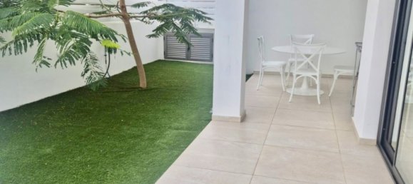 Вилла с 3 спальнями в Ливадия, Кипр № 26180 4