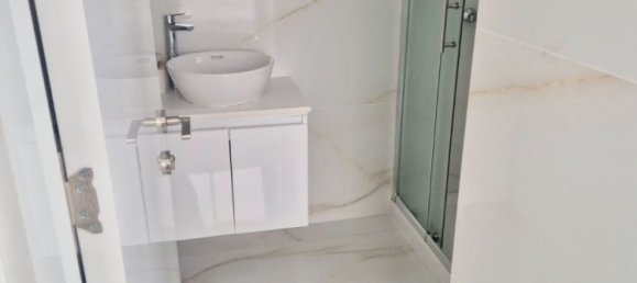 Вилла с 3 спальнями в Ливадия, Кипр № 26180 8