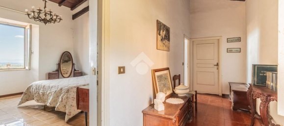 5 غرف نوم شقة في Sacrofano, Italy رقم 377764 13