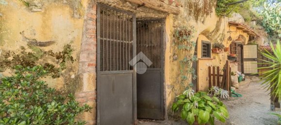 5 غرف نوم شقة في Sacrofano, Italy رقم 377764 21