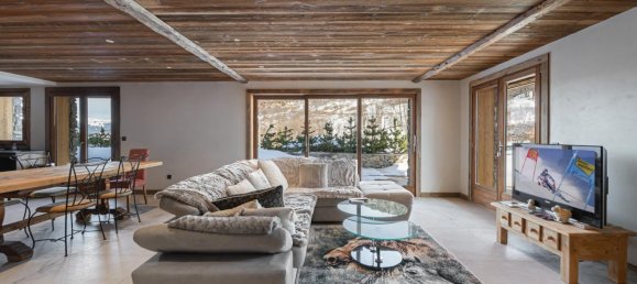 5 bedrooms Apartment in Les Allues, France No. 922 3