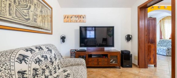 5-Zimmer Villa in Capoterra, Italy, Nr. 29029 22