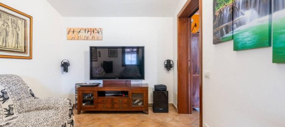 5-Zimmer Villa in Capoterra, Italy, Nr. 29029 21