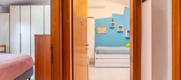 5-Zimmer Villa in Capoterra, Italy, Nr. 29029 43