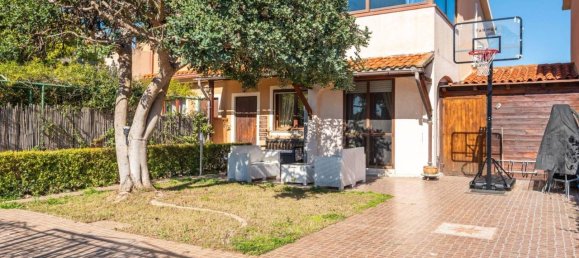 5-Zimmer Villa in Capoterra, Italy, Nr. 29029 2