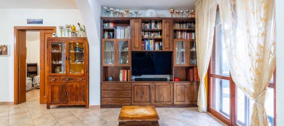 5-Zimmer Villa in Capoterra, Italy, Nr. 29029 8