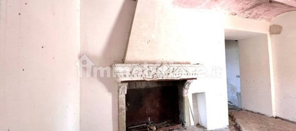 4 Schlafzimmer Haus in Campoli Appennino, Italy, Nr. 148301 3