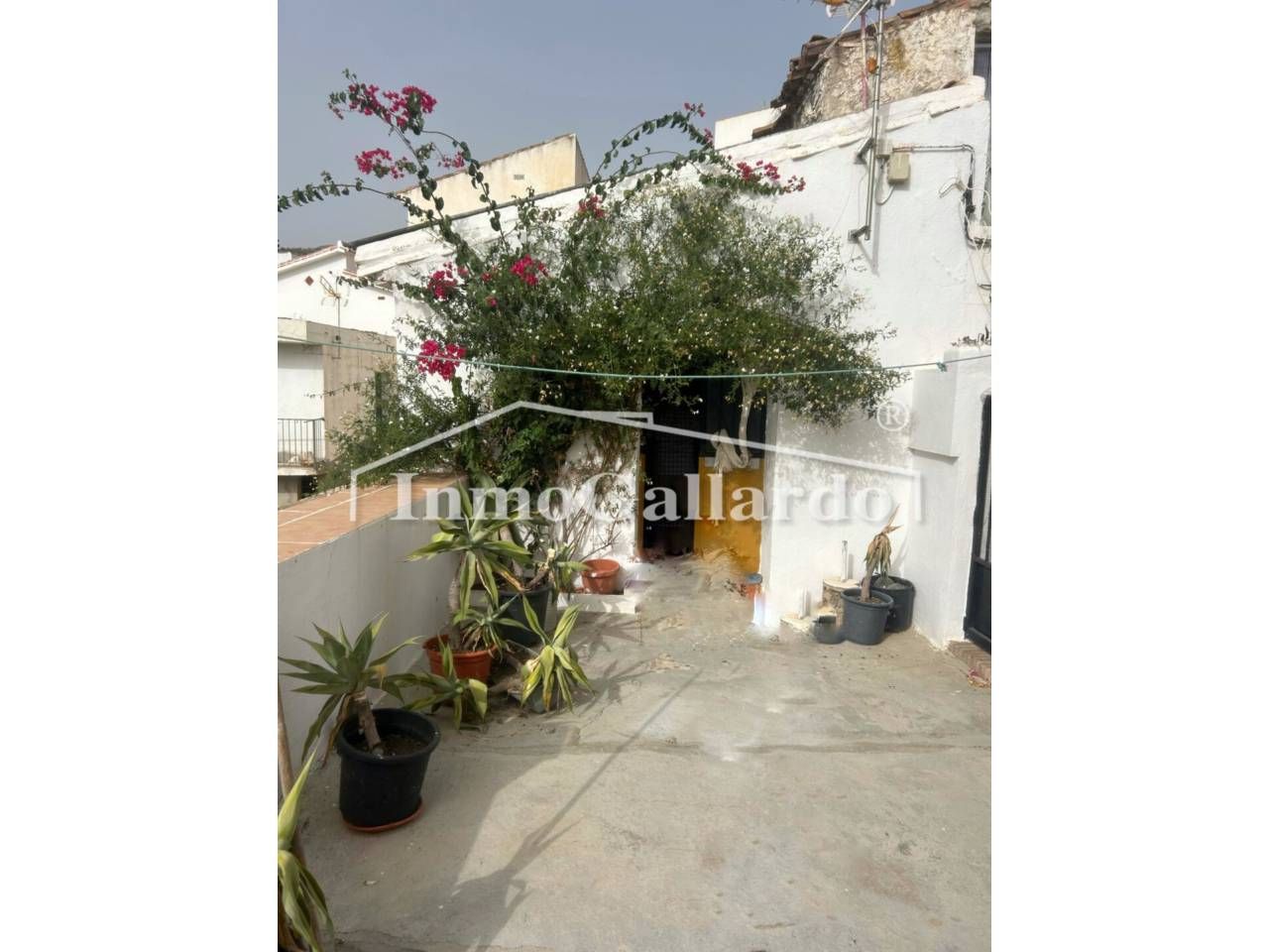 2 Schlafzimmer Haus in Moclinejo, Spain, Nr. 249038