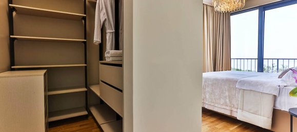 4 bedrooms Bungalow in Budva, Montenegro No. 191 14