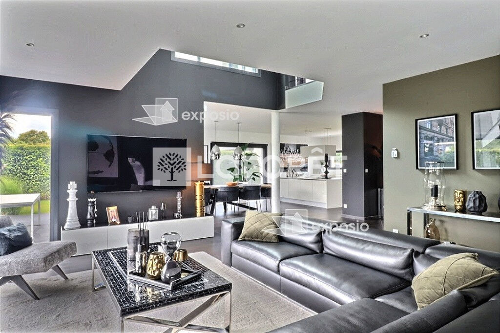 Casa de 3 dormitorios en Beuvry, France No. 251183