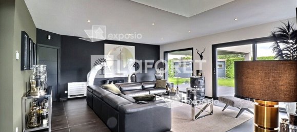 Casa de 3 dormitorios en Beuvry, France No. 251183 2