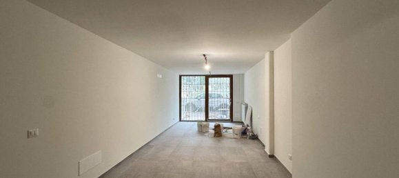 4 rooms Apartment in Sesto Fiorentino, Italy No. 36060 21