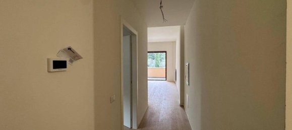 4 rooms Apartment in Sesto Fiorentino, Italy No. 36060 4