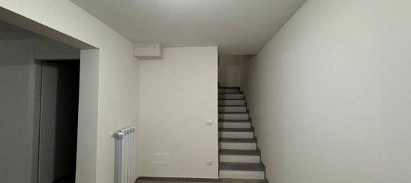 4 rooms Apartment in Sesto Fiorentino, Italy No. 36060 30