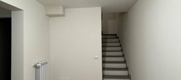 4 rooms Apartment in Sesto Fiorentino, Italy No. 36060 29