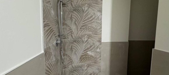 4 rooms Apartment in Sesto Fiorentino, Italy No. 36060 25