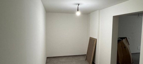 4 rooms Apartment in Sesto Fiorentino, Italy No. 36060 28