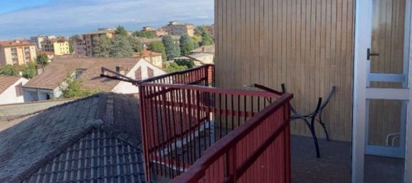 Apartamento de 3 habitaciónes en Voghera, Italy No. 70836 10