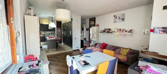 3-salle Villa à Meda, Italy No. 168891 9