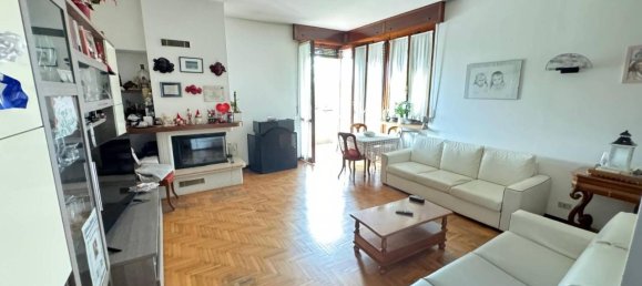 3-salle Villa à Meda, Italy No. 168891 37