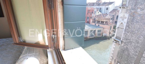 3 bedrooms Apartment in Venice, Italy No. 132565 3