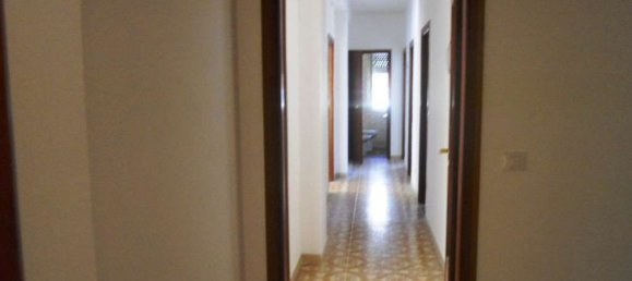 Apartamento de 4 habitaciónes en Syracuse, Italy No. 244799 10