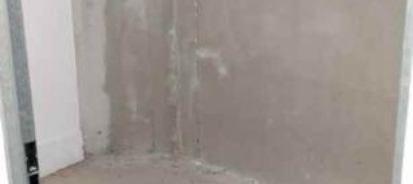  Garage in Santa Cruz de Tenerife, Spain No. 186174 2