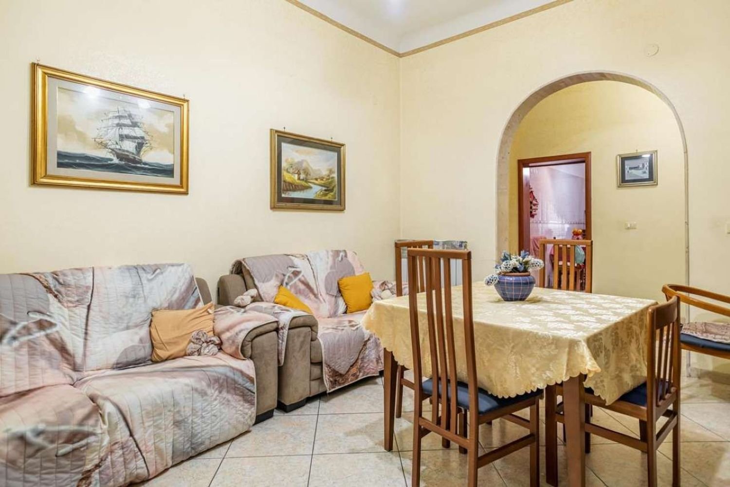 3 rooms Apartment in Taranto, Italy No. 120915