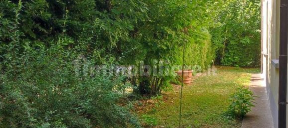 5 bedrooms Apartment in Parma, Italy No. 283368 6