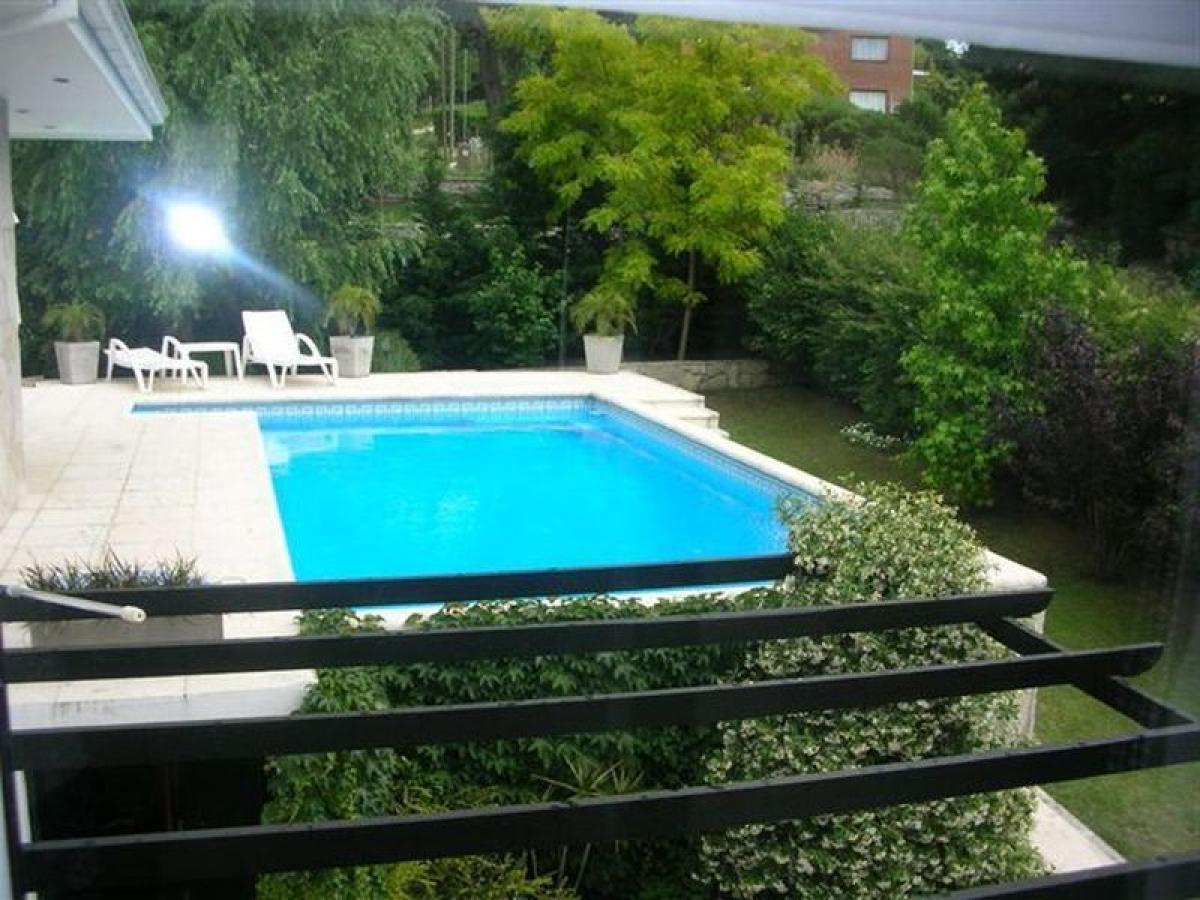 3 Schlafzimmer Haus in General Pueyrredon, Argentina, Nr. 58131