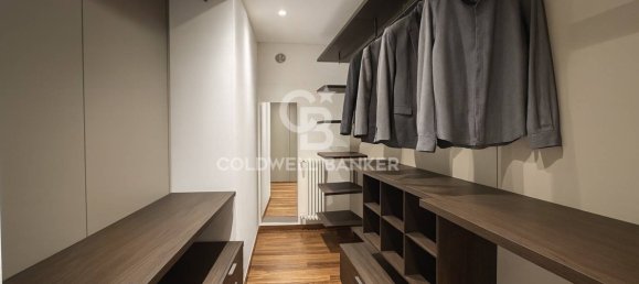 5 bedrooms Apartment in Rimini, Italy No. 330517 12