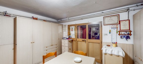 4غرفة منزل في Modena, Italy رقم 212593 9