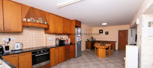 6 Schlafzimmer Gewerbliche Immobilie in Episkopi, Cyprus, Nr. 5146 2