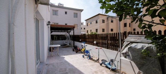 6 Schlafzimmer Gewerbliche Immobilie in Episkopi, Cyprus, Nr. 5146 24