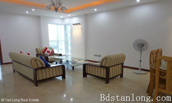 3 bedrooms Apartment in Tay Ho, Vietnam No. 1694