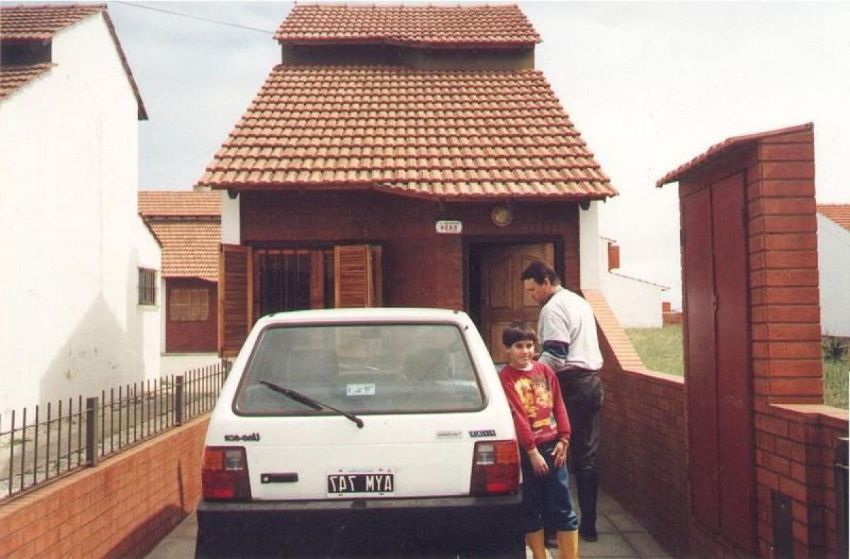 2 bedrooms House in Mar del Plata, Argentina No. 65323