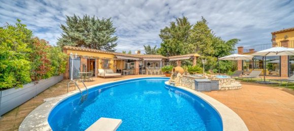 5 غرف نوم فيلا في Peralada, Spain رقم 81069 28