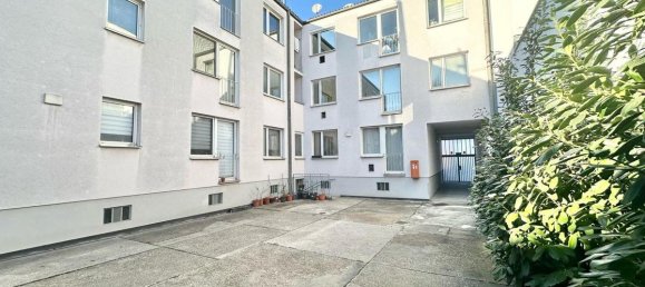 2 rooms Apartment in Favoriten, Austria No. 233619 6