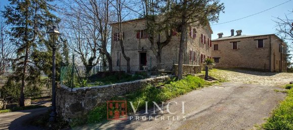 10 rooms House in Mercatino Conca, Italy No. 224495 56