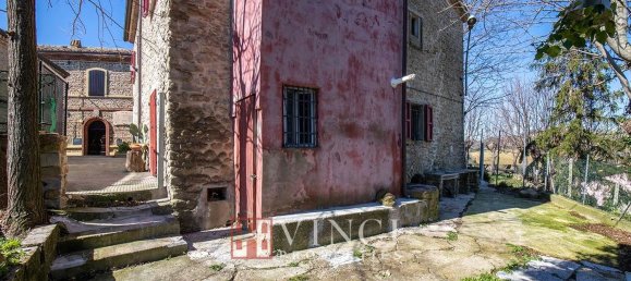 10 rooms House in Mercatino Conca, Italy No. 224495 32