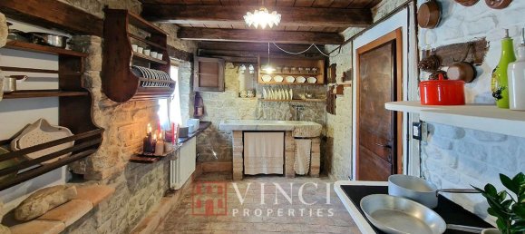 10 rooms House in Mercatino Conca, Italy No. 224495 14