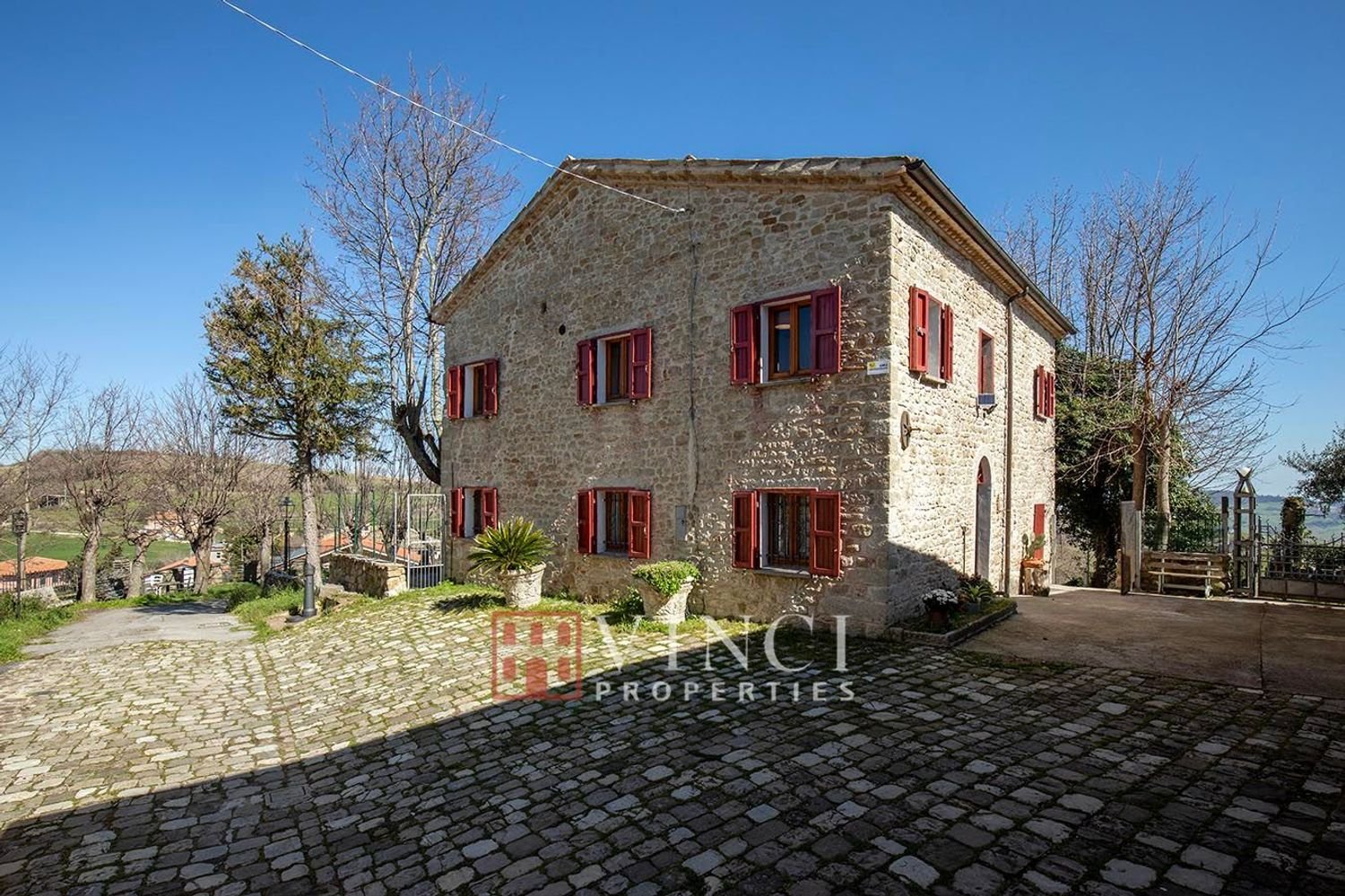 10 rooms House in Mercatino Conca, Italy No. 224495