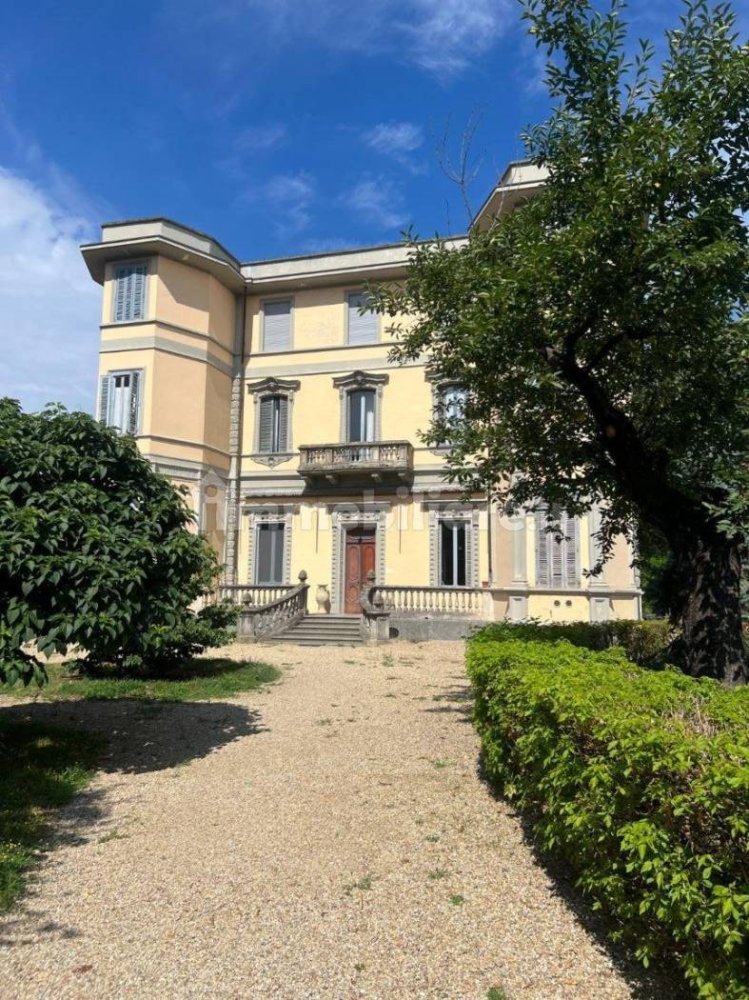 1 bedroom Apartment in Carignano, Italy No. 351851