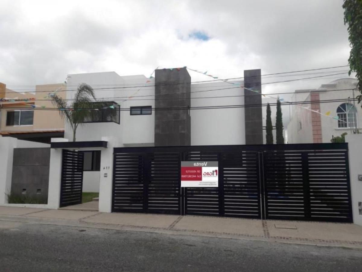 3 bedrooms House in Queretaro, Mexico No. 164002