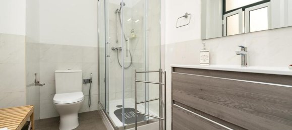 3 bedrooms Apartment in Lisbon, Portugal No. 106722 14