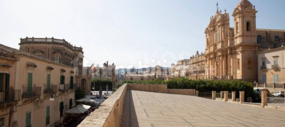 3 Schlafzimmer Villa in Noto, Italy, Nr. 62487 25