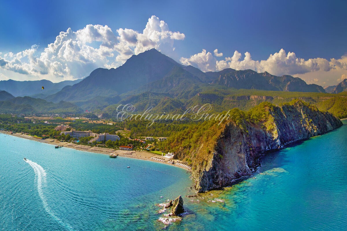 Villa 4+1 in Kemer, Turkey No. 41895